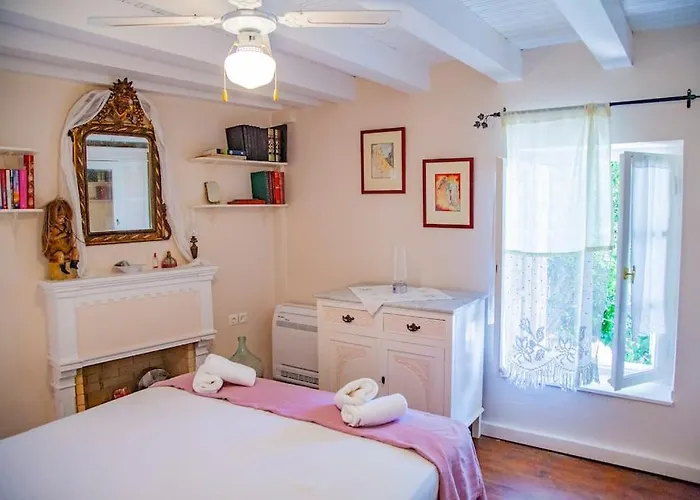 The Magnolia * Skopelos